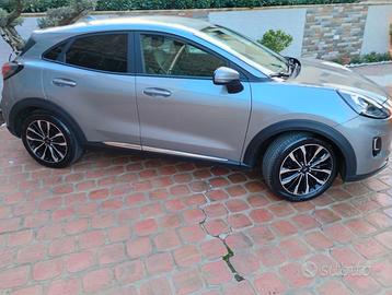 Ford Puma 1,0 Hybrid anno 2024 km 42000