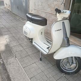 vespa 50 