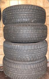 Gomme invernali 215 60 17