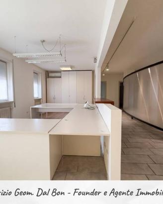 Immobile di 192 m² con 5 locali a Thiene