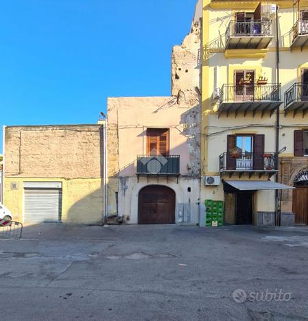 3 LOCALI A PALERMO