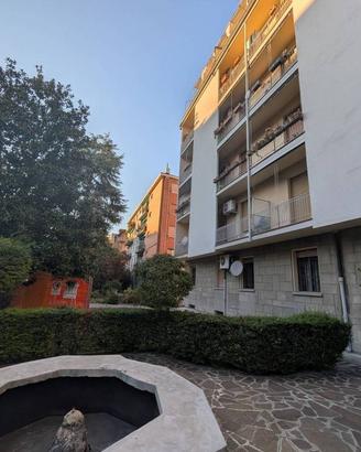 Appartamento di 96 m² con 4 locali a Bologna