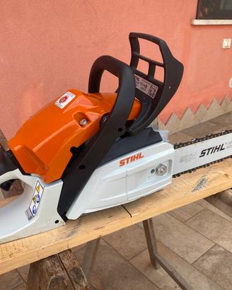 Motosega nuova mai usata