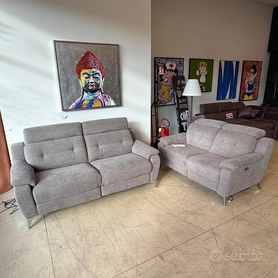 Divano angolari Mobili usati