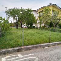 Terreno recintato in gestione gratuita