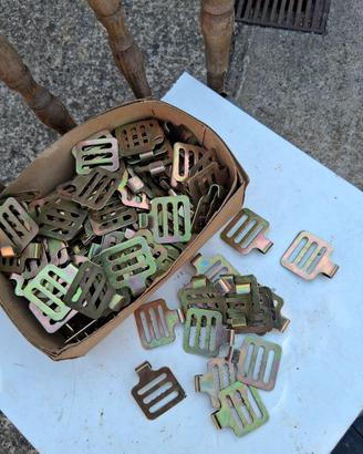ganci per tapparelle 