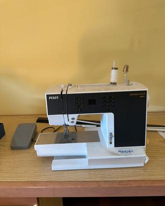 Macchina da cucire elettronica Pfaff Passport 2.0