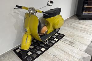 Vespa 50 r