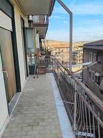 Appartamento + garage a Pietraperzia (En)
