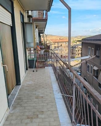 Appartamento + garage a Pietraperzia (En)