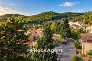 Villa di 178 m² con più di 5 locali a Rosignano Ma
