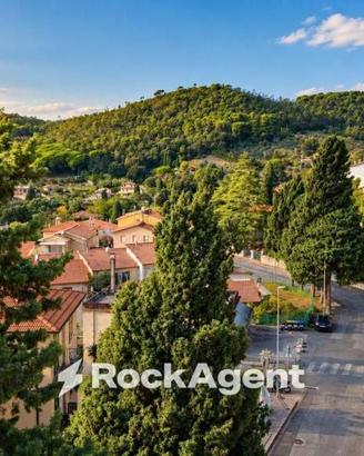 Villa di 178 m² con più di 5 locali a Rosignano Ma