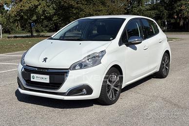 PEUGEOT 208 1° serie BlueHDi 75 5 porte Allure