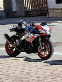 Aprilia Tuono 1100 Factory