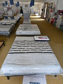 Materasso matrimoniale a molle insacchettate