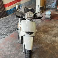 Aprilia Scarabeo 300 - 2009