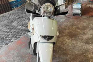 Aprilia Scarabeo 300 - 2009