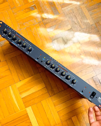 JBL M712 CompressorLimiter/Gate spedizione inclusa