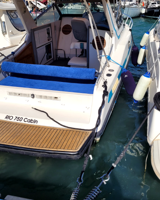 Rio 750 cabin