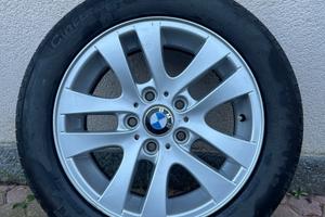 4 Cerchi in lega 16” bmw 320i con pneumatici