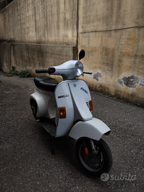 Vespa 50 V