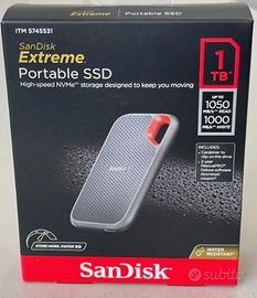 SSD portatile SanDisk Extreme da 1 TB, 1050 MB/s,