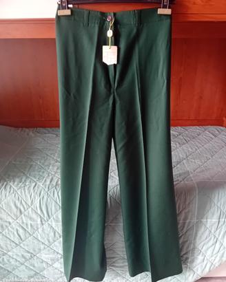 Pantaloni in lana vergine 