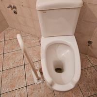 WC e LAVELLO bagno disabili