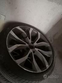 4 cerchioni da 18" 5 fori cerchi +4 gomme al 50%