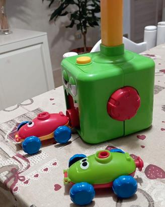 Giocattolo lancia auto a mongolfiera