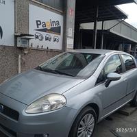 FIAT GRANDE PUNTO 1.3 TD 2007 199A3000  PER RICAMB