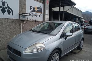 FIAT GRANDE PUNTO 1.3 TD 2007 199A3000  PER RICAMB
