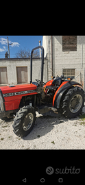 Trattore agricolo Massey ferguson 354S con fresa