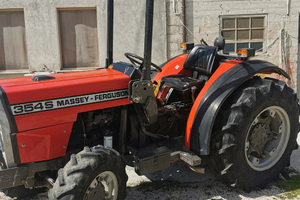 Trattore agricolo Massey ferguson 354S con fresa