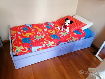 LETTO A CASTELLO CON CASSETTIERA E SCRIVANIA