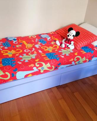 LETTO A CASTELLO CON CASSETTIERA E SCRIVANIA