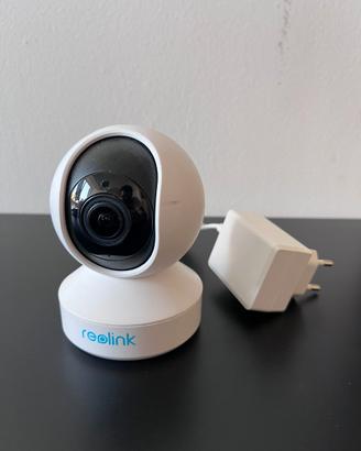 Reolink E1 Zoom - telecamera WiFi interno PTZ 5MP