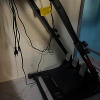 Supporto per pedaliera e volante