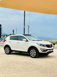 KIA Sportage GPL FULL OPTIONAL TETTO NAVI PELLE