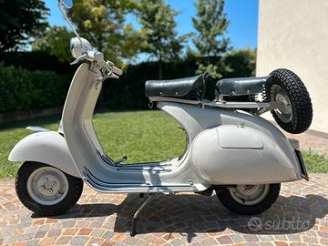 Vespa 150 VL2T targa oro FMI anno 1955