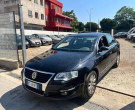 VOLKSWAGEN Passat 1.9 TDI/105CV Trendline