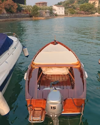lancia in legno  " Archetti"
