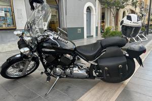 Yamaha XVS 650A Drag Star