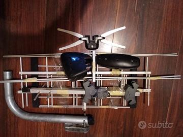 ANTENNA PER RICEZIONE TERRESTRE.