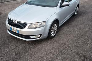 Skoda Octavia 1.6