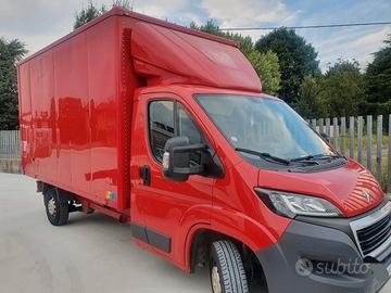 PEUGEUT CON CASSA EURO 6D TEMP