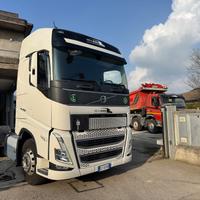 Volvo Trucks FH460 - ADR - 2021