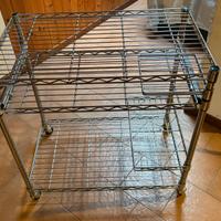 Carrello in acciaio cromato