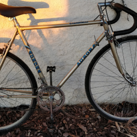 Bici da corsa eroica gravel vintage