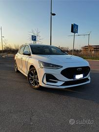 Ford focus st-line 2023